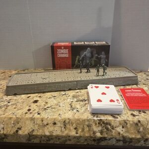 Zombie Cribbage, Complete Set, The Card Game That Won't Die 2013 Ages 8+